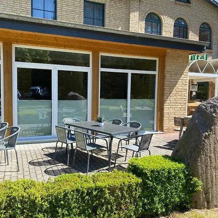 酒店 Waldhotel 博伊岑堡