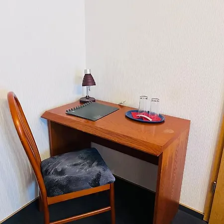 Waldhotel 2*